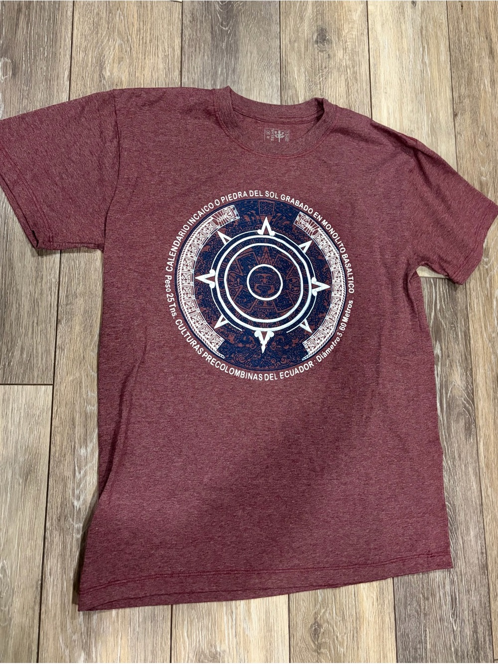 Men's Maroon Ecuador T‑shirt in size M